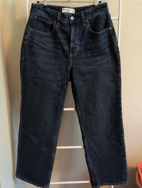 Abercrombie & Finch High Rise 90s Relaxed Curve Love Jeans Size 27